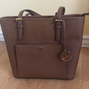 Michael kors brown bag